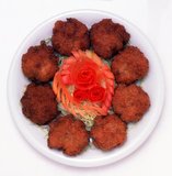 <i>Thod man goong</i> or Thai prawn cakes can also be made with crab meat or fish.